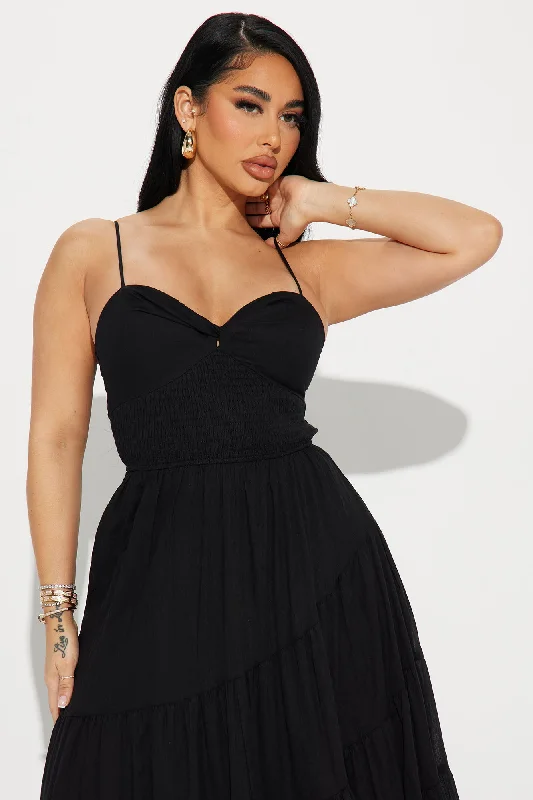 Everly Tiered Maxi Dress - Black