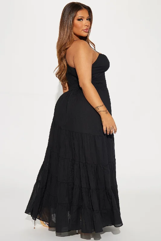 Everly Tiered Maxi Dress - Black