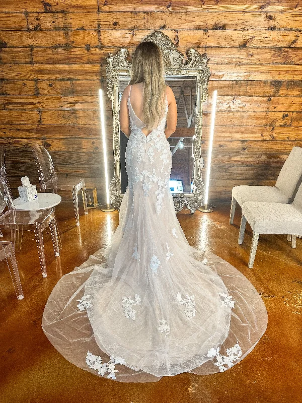 Hilda Wedding Dress