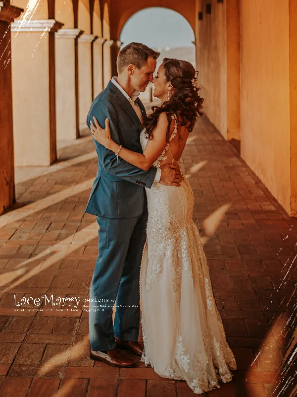 LILY / Gorgeous Custom Wedding Dress with Deep Plunge Neck