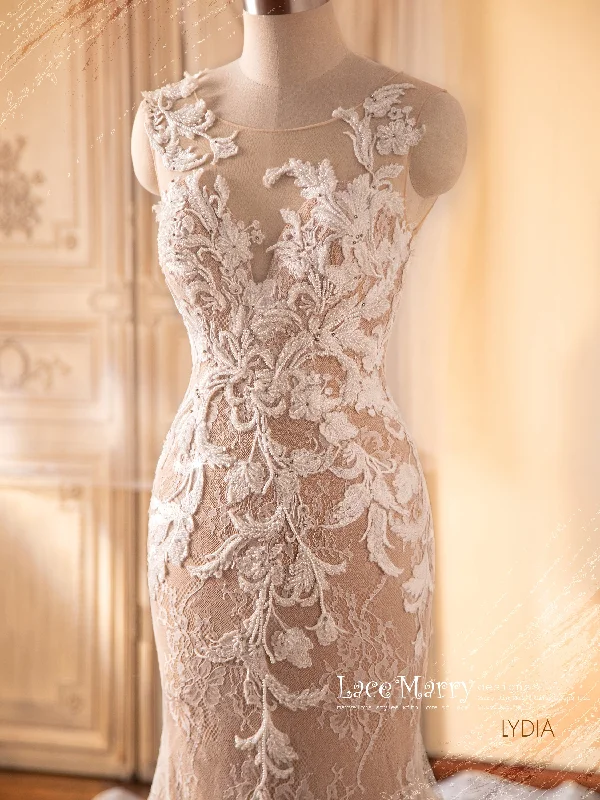 LYDIA / Magnificent Wedding Dress with Beaded Lace Design