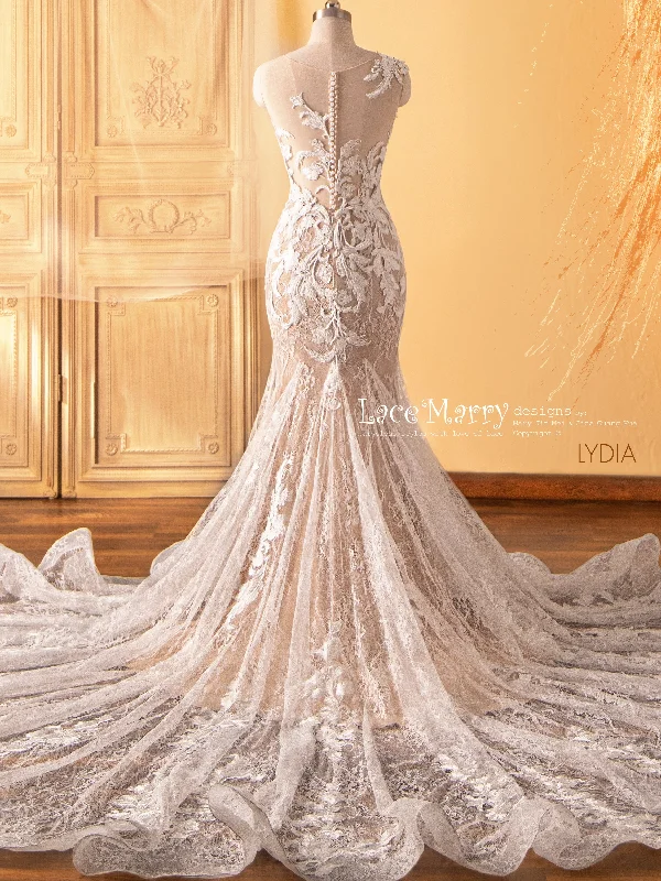 LYDIA / Magnificent Wedding Dress with Beaded Lace Design