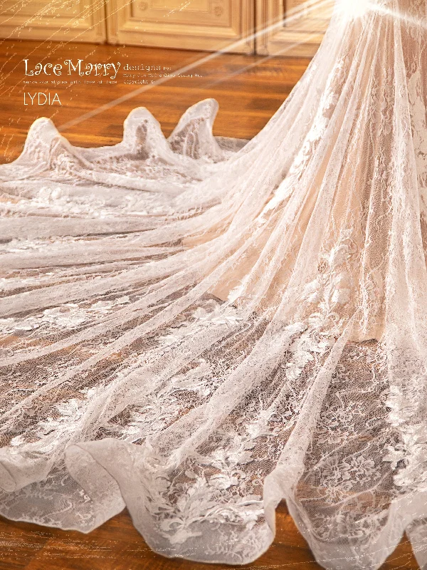 LYDIA / Magnificent Wedding Dress with Beaded Lace Design