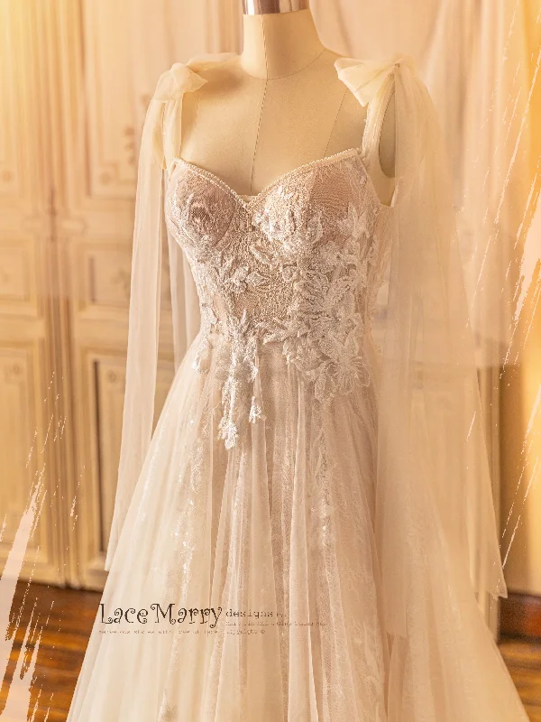 NICOLETTE / Amazing Lace Wedding Dress with Small Cape Sleeves