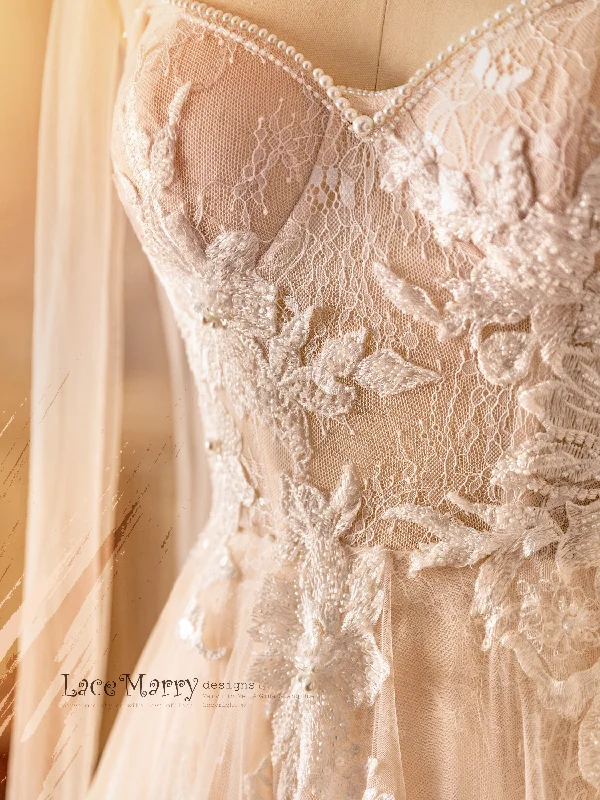 NICOLETTE / Amazing Lace Wedding Dress with Small Cape Sleeves