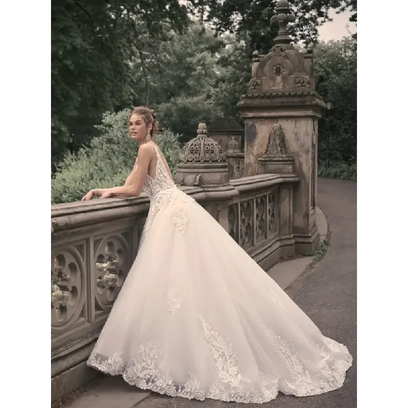 Rory by Maggie Sottero