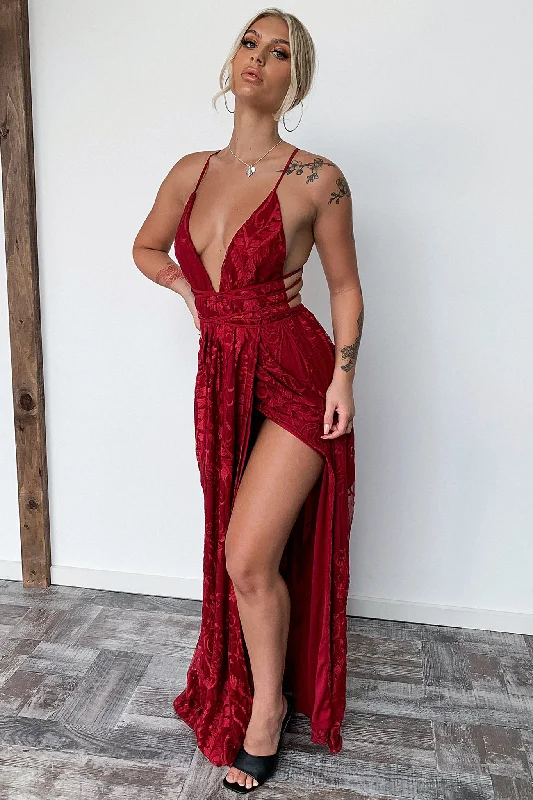 Scarlett Dress - Burgundy