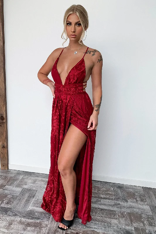 Scarlett Dress - Burgundy