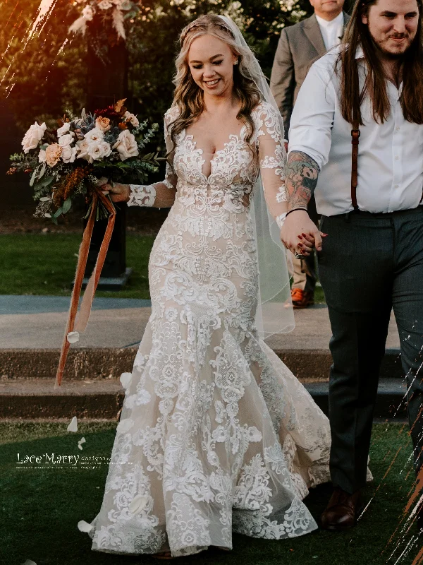 SKYE / Gorgeous Fitted Lace Wedding Dress with Long Sleeves