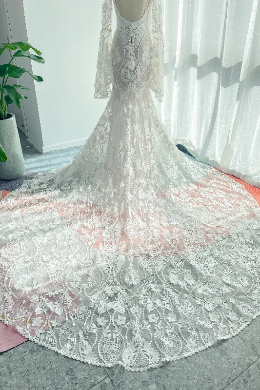 Trumpet-Mermaid Chapel Train Lace Tulle Wedding Dress CW3146