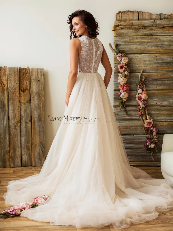 Charming Lace Wedding Dress with Flowers and Birds Beaded Embroidery