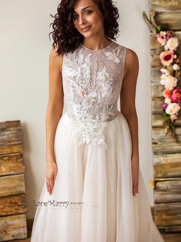 Charming Lace Wedding Dress with Flowers and Birds Beaded Embroidery