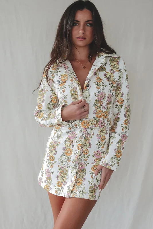 Massive Price Cuts!Friends Till The End Floral Button Up Dress